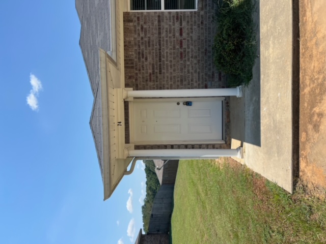 72-96 Clark Lane - 74