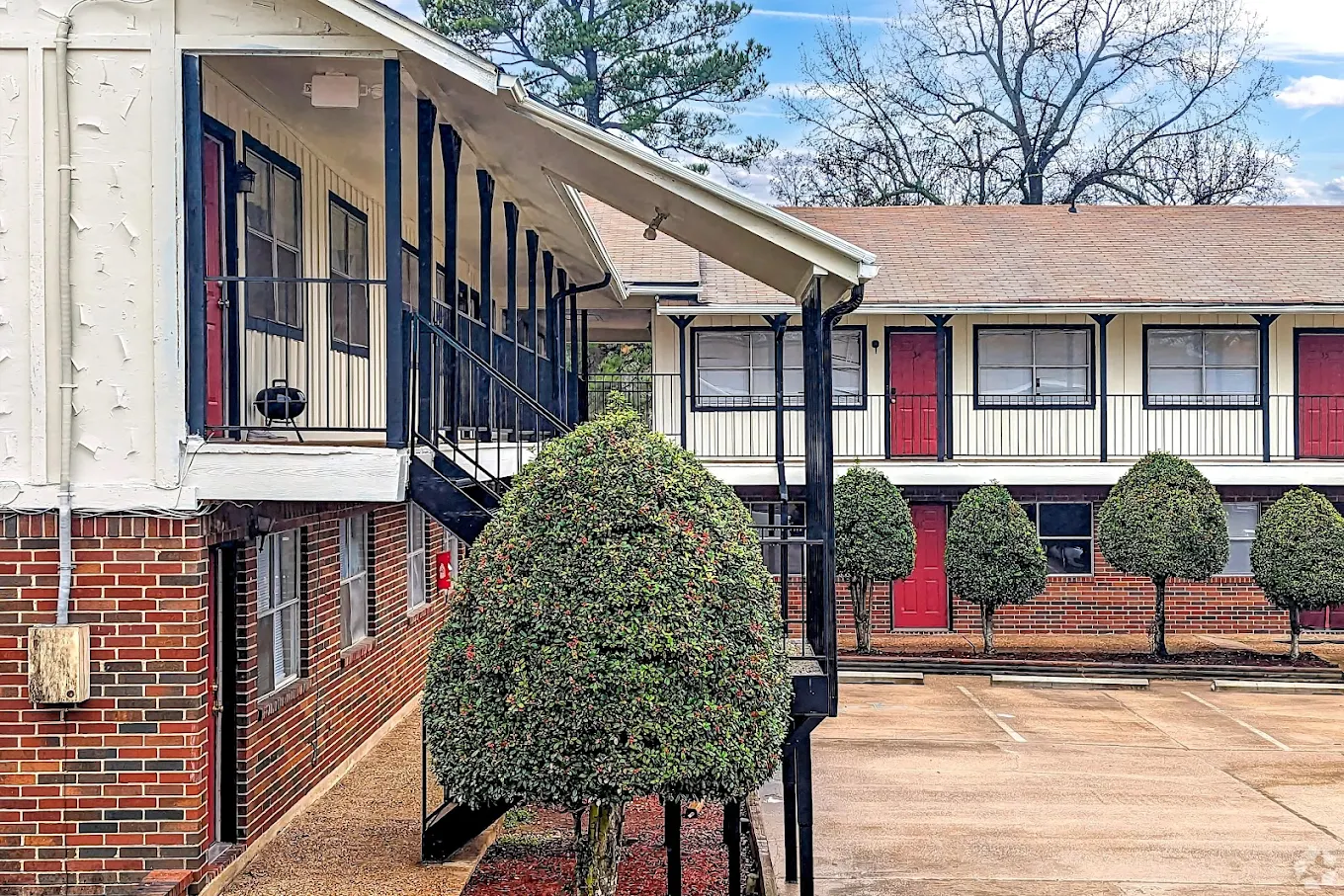 Property main image