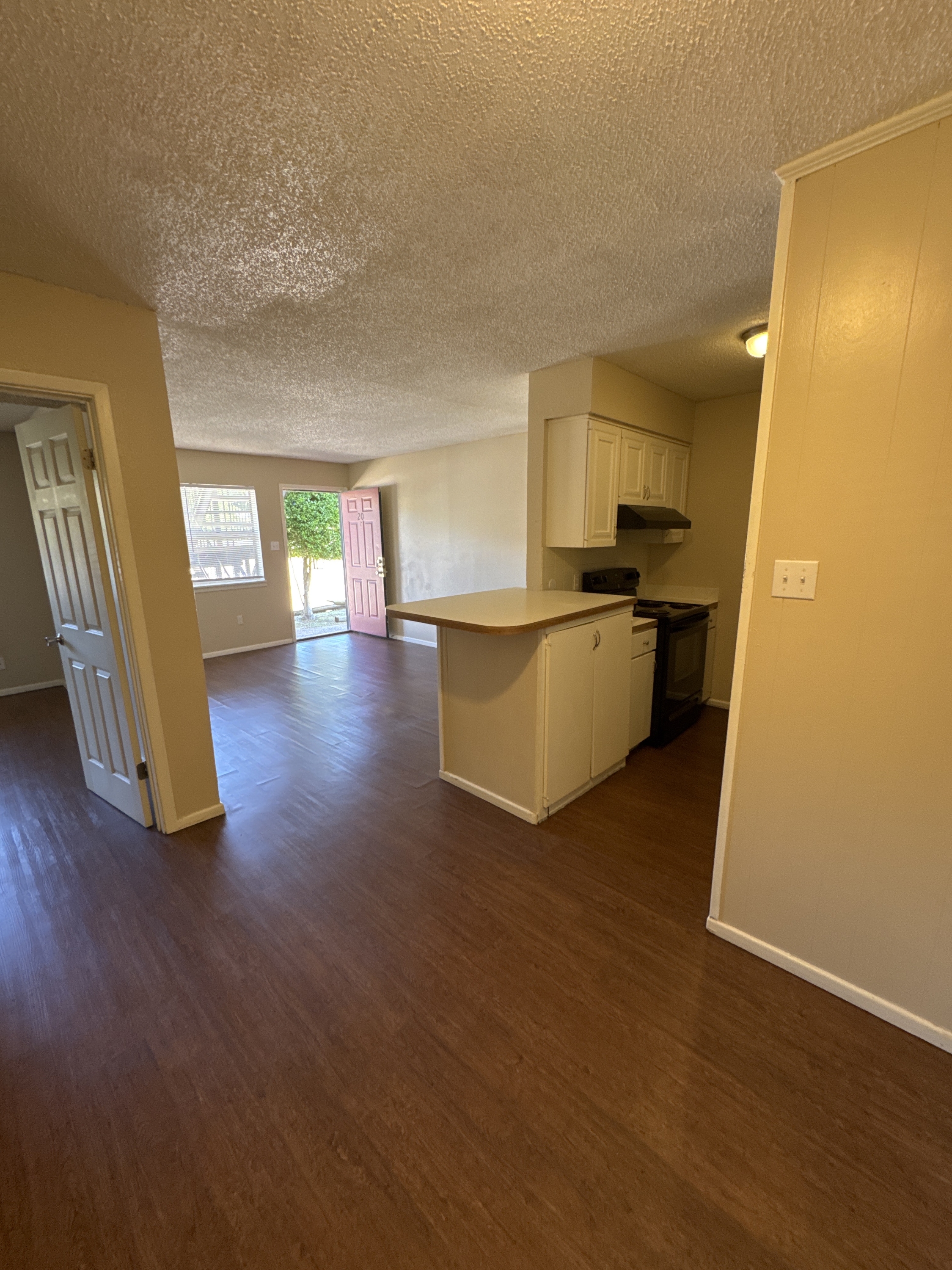 3801 Magnolia Street - MG20
