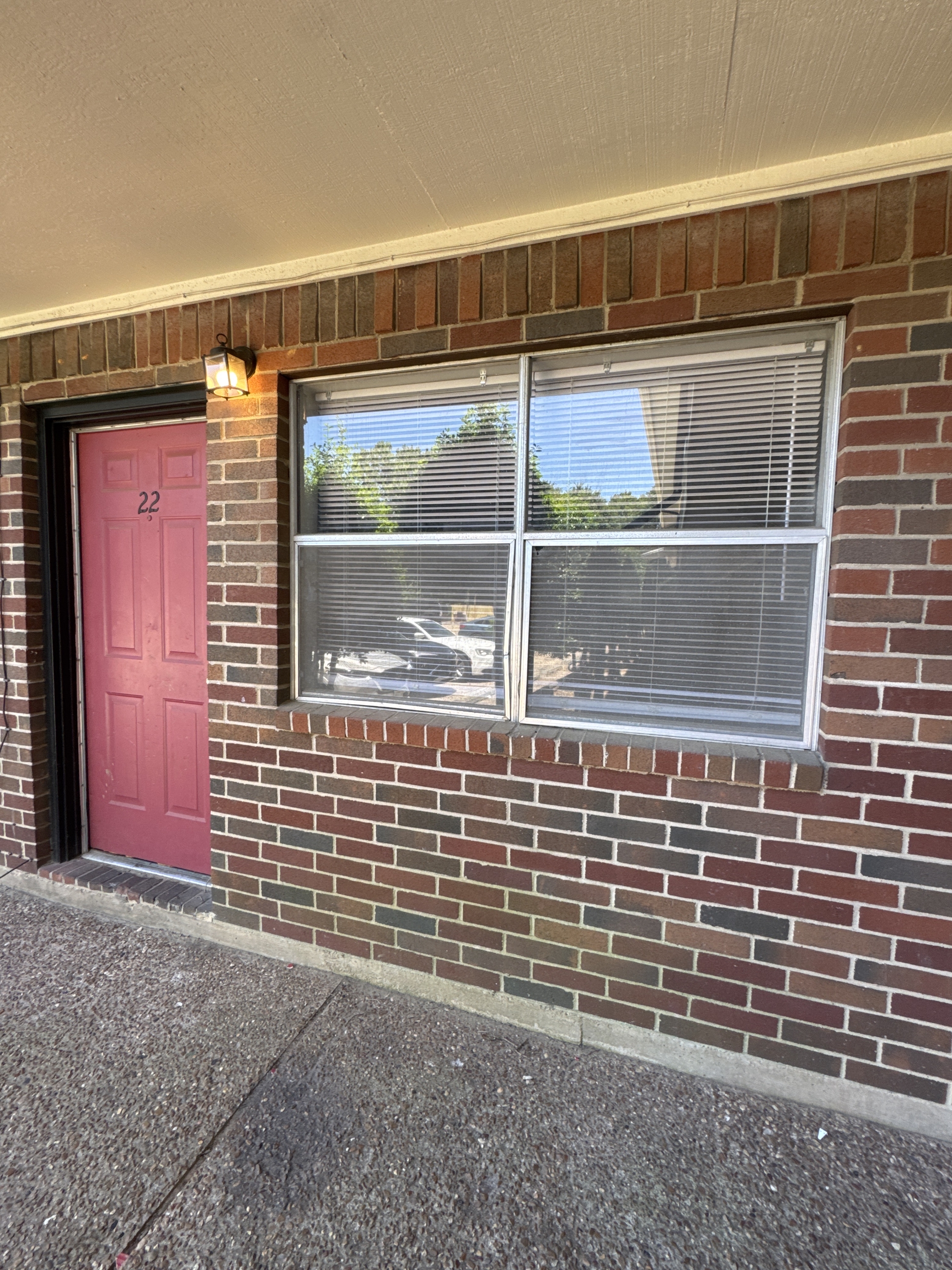 3801 Magnolia Street - MG22