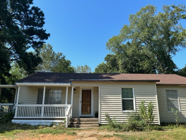 116 West Magnolia Street